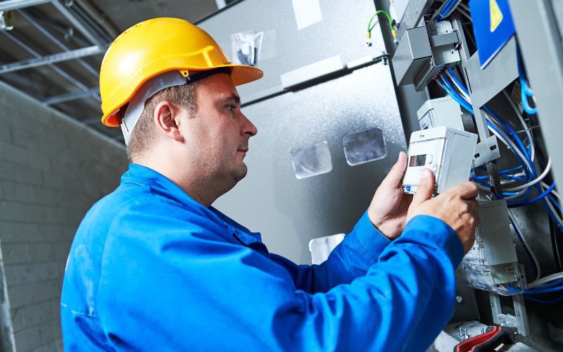 Instalações Elétricas Industriais